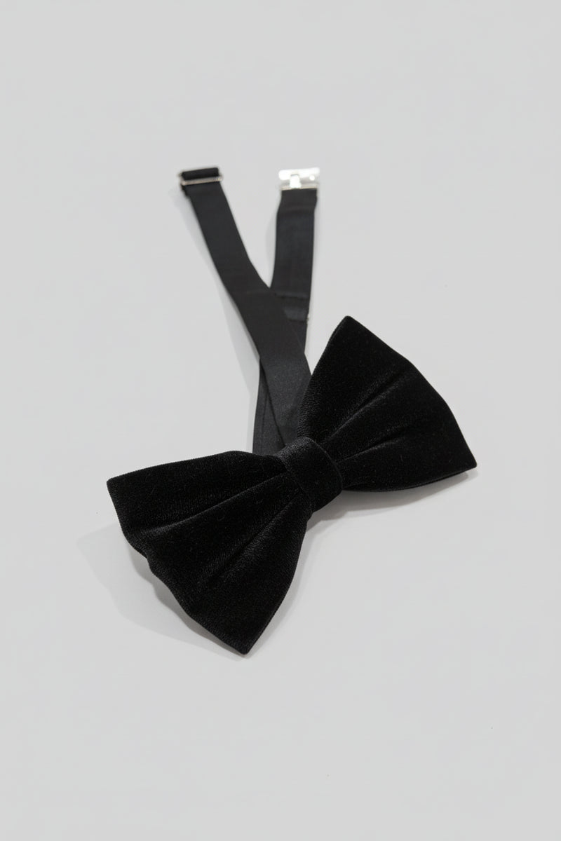 Black Velvet Bow Tie (Classic Style)