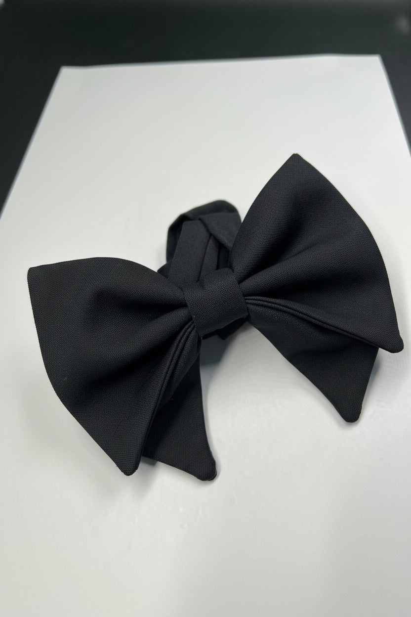 Dark Navy Classic Winged Bow Tie